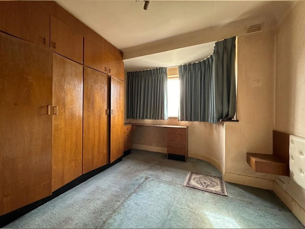 Highview Gardens, Edgware, HA8, Edgware